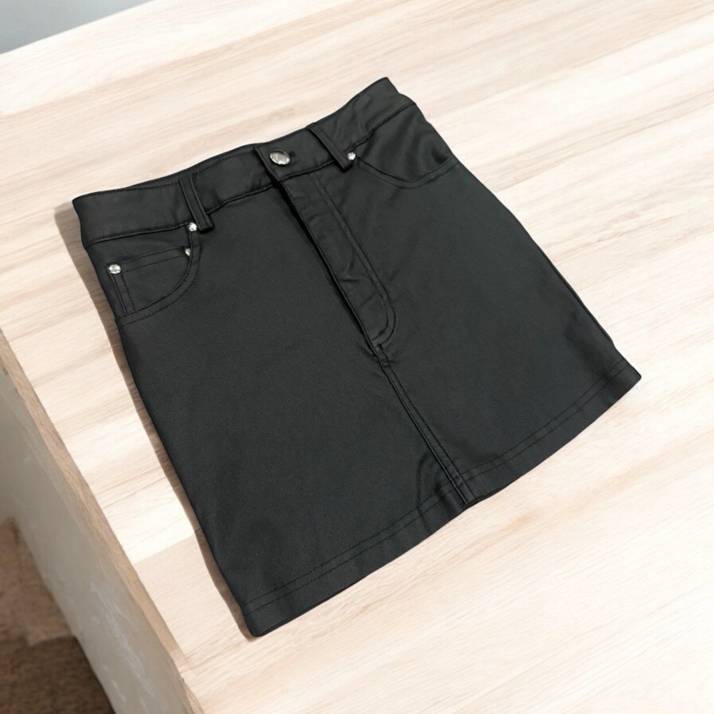 Fashion Nova Black Faux Leather Mini Skirt